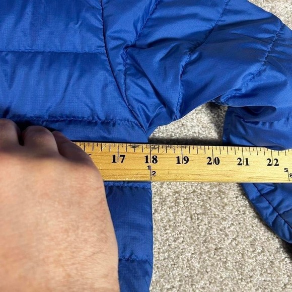 Patagonia kids blue down zip up puffer jacket - Picture 8 of 8